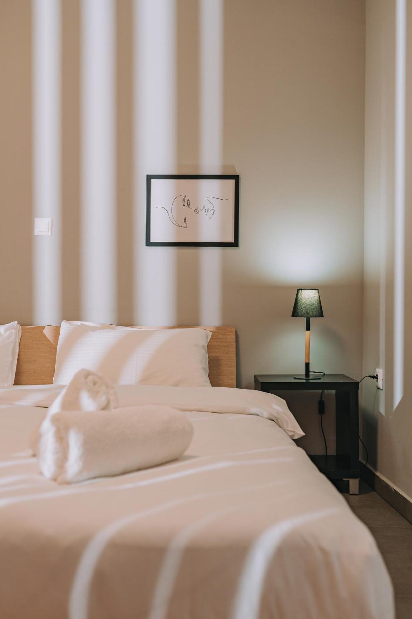Ivy Apartments In The Heart Of Atenas Exterior foto